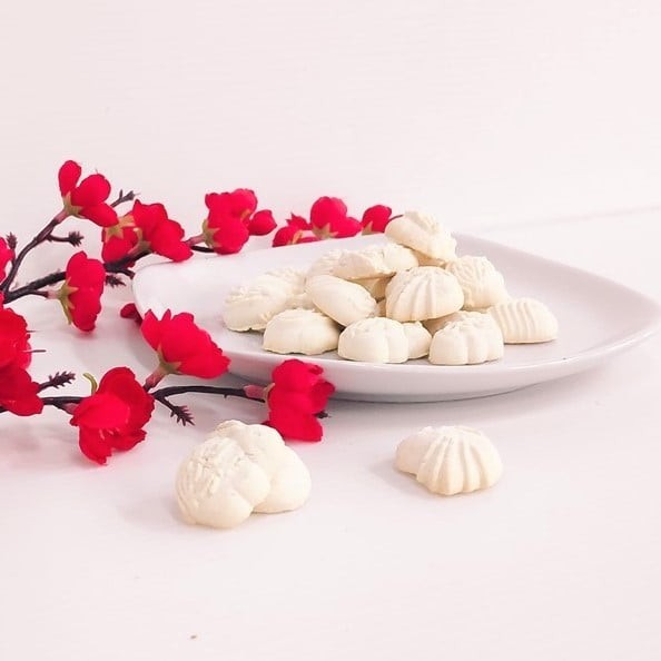 Kuih Bangkit Cheese Johor - Akane Spa